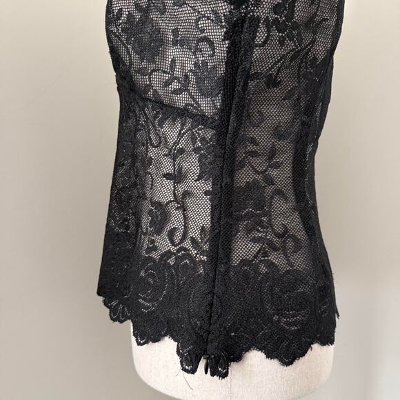 Bandolino Sheer Lace Top Size Small - Picture 3 of 4